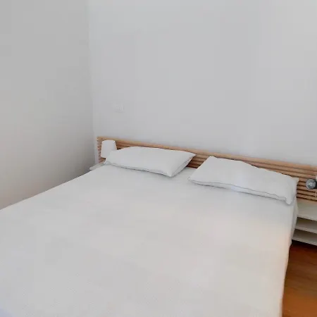 S127 - Sirolo, Nuovissimo Monolocale Con Terrazzo